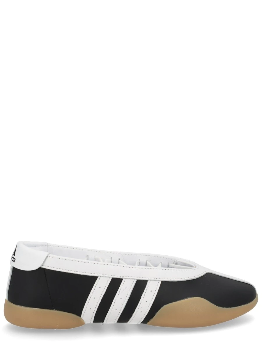 "TAEKWONDO MEI" SNEAKER.webp