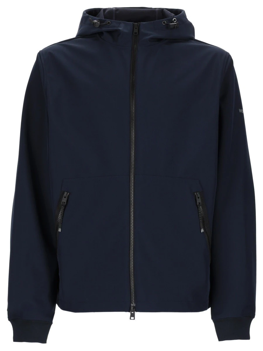 GIACCA CON ZIP E CAPPUCCIO.webp