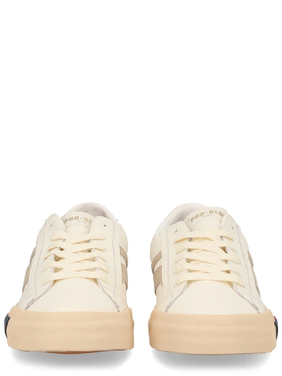"ROYAL CLASSIC" SNEAKER.webp