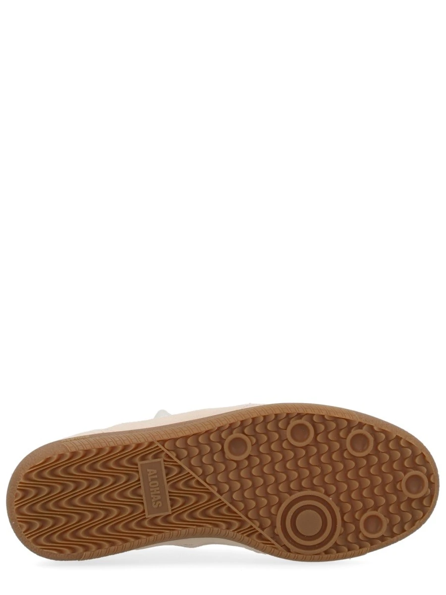 SUEDE SNEAKER.webp