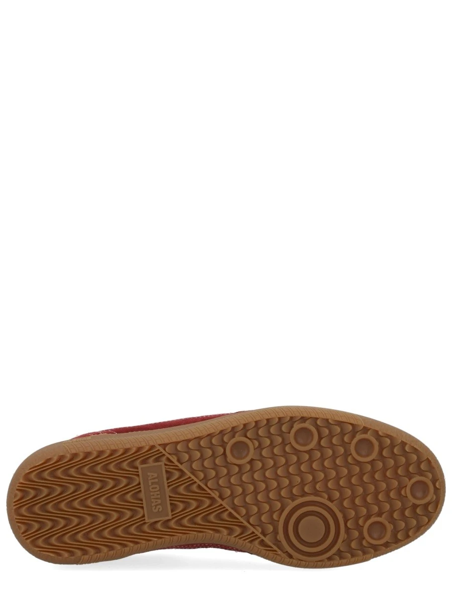SUEDE SNEAKER.webp