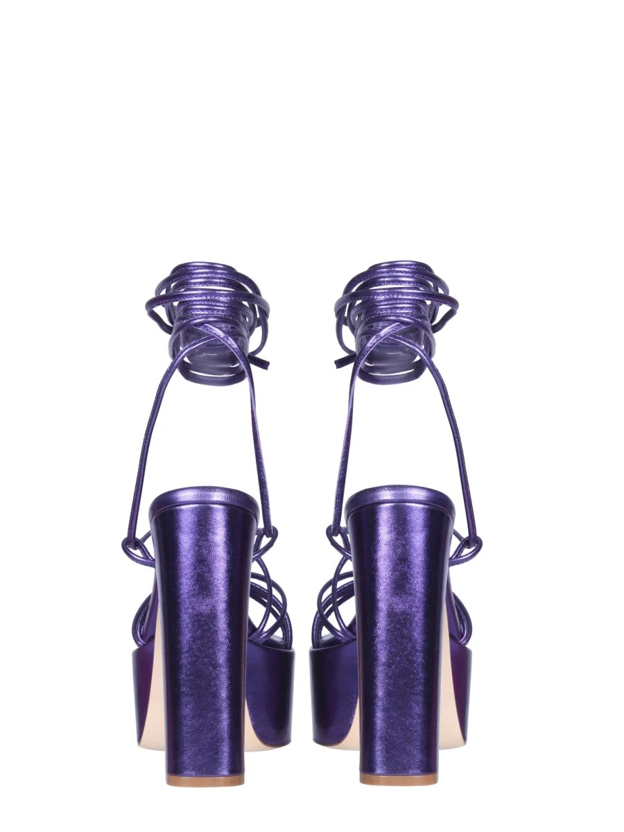 MALENA SANDALWOOD.webp
