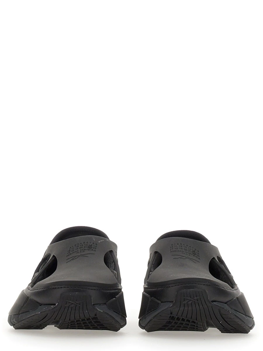 SNEAKER PROJECT 0 CR.webp
