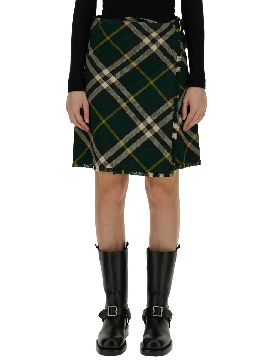 MINI SKIRT.webp