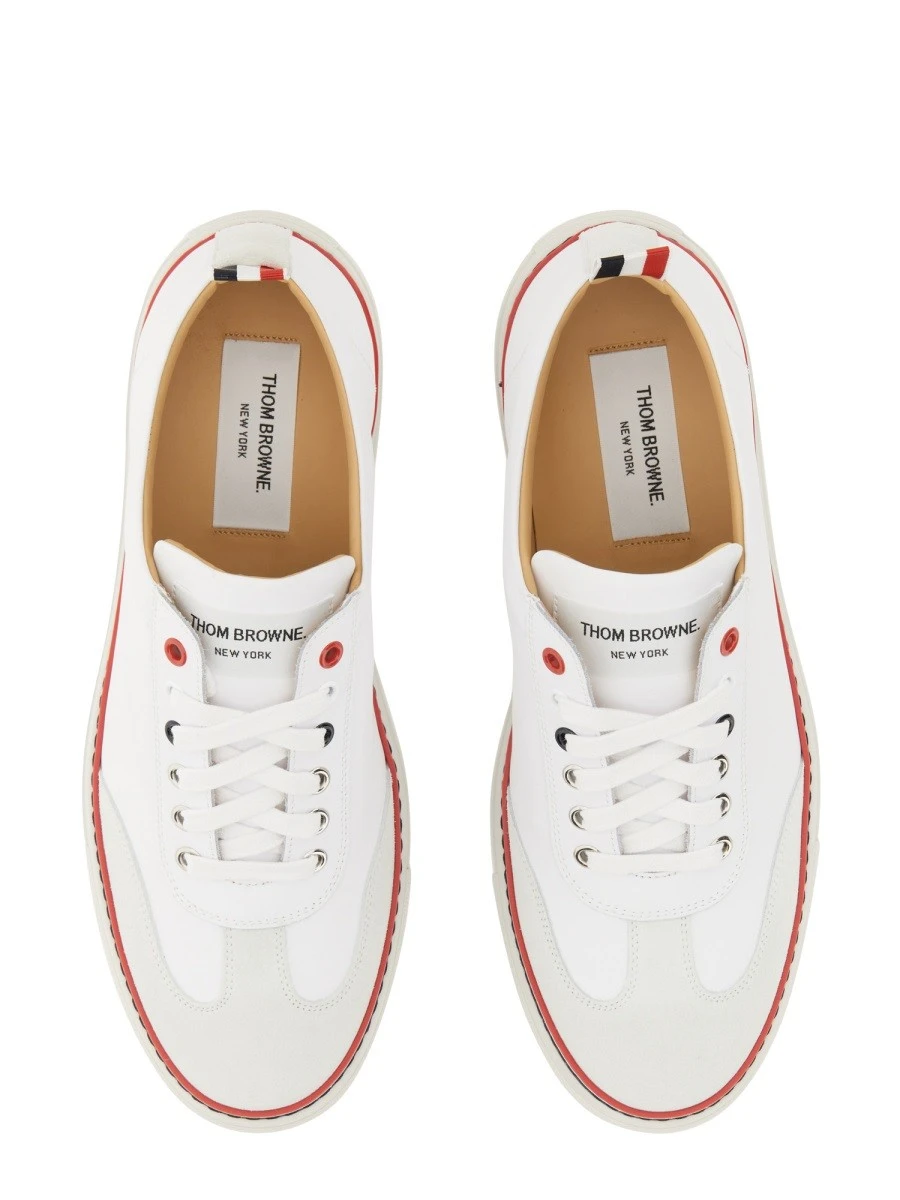 LOW-TOP LEATHER SNEAKER.webp