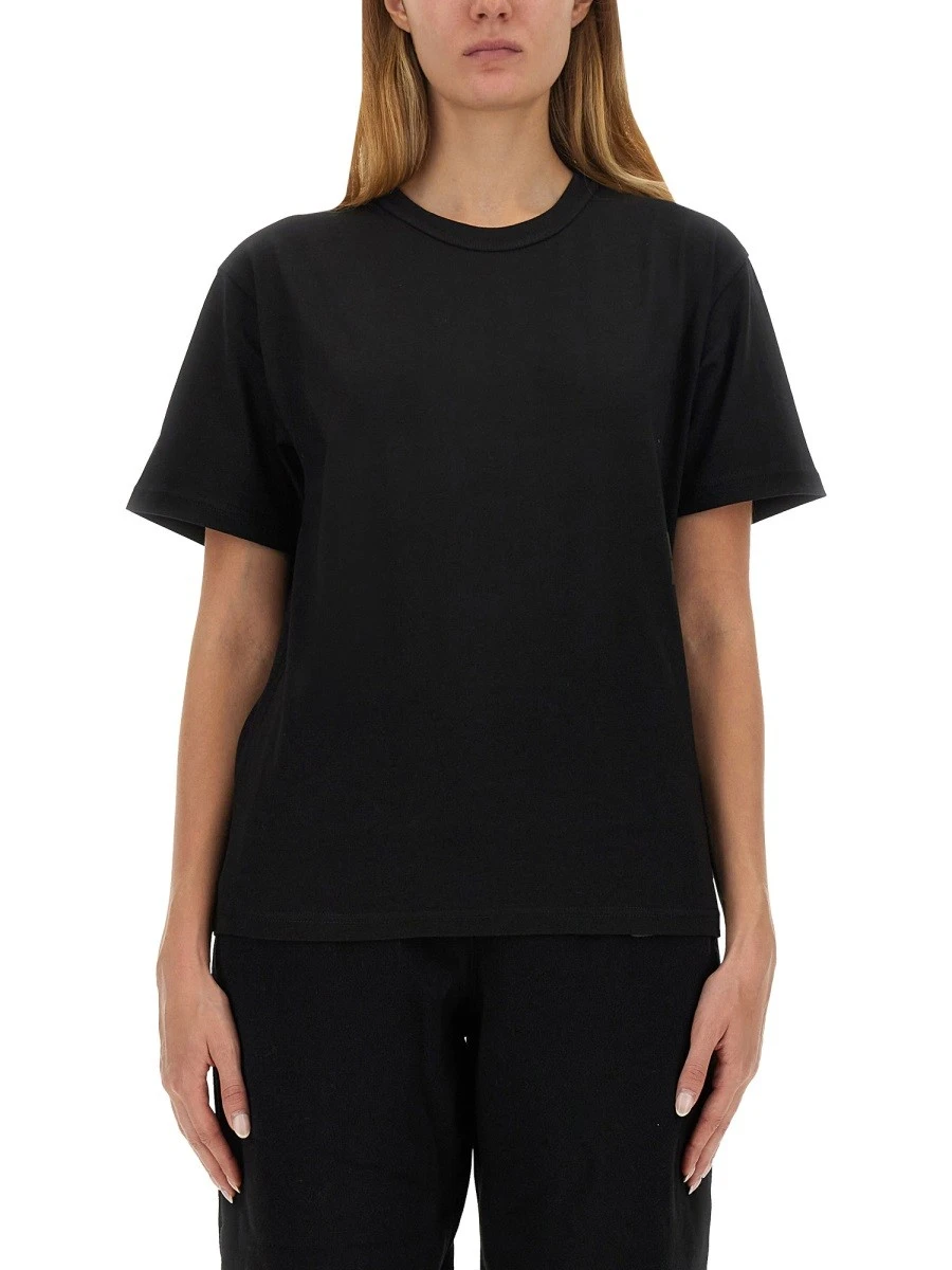 ESSENTIAL T-SHIRT.webp