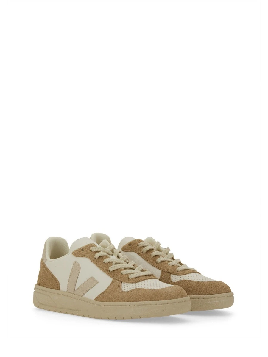 SNEAKER "V-10".webp