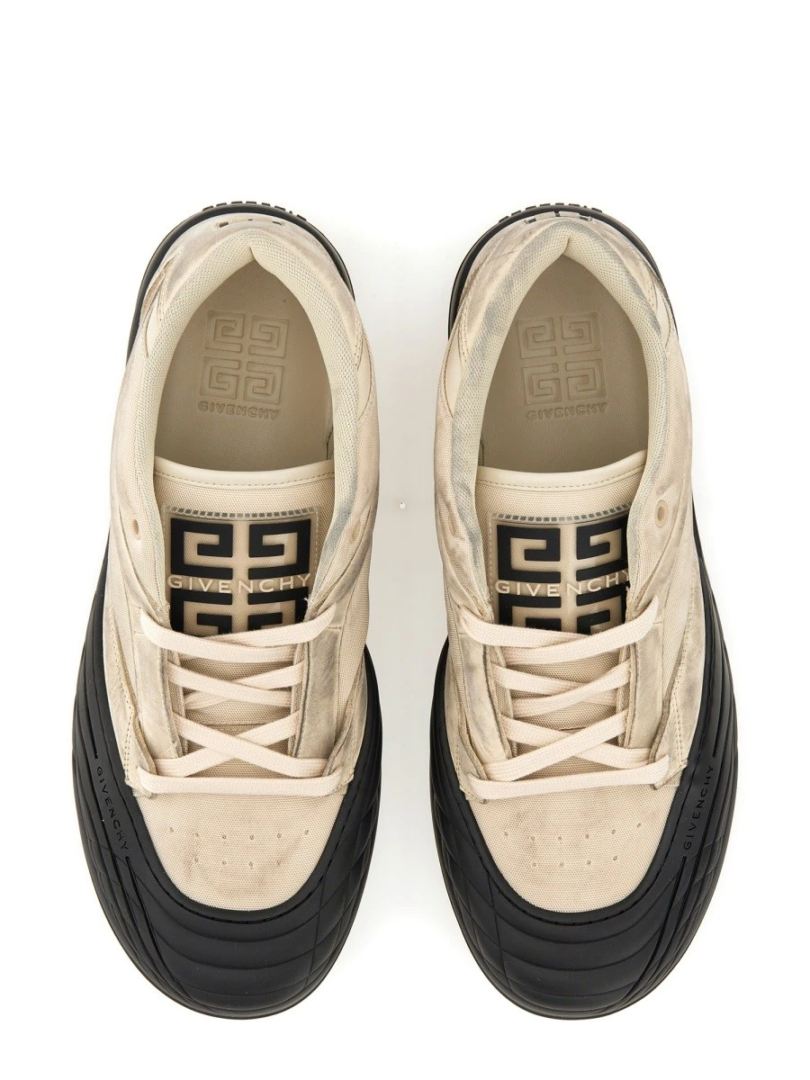 SKATE SNEAKER.webp