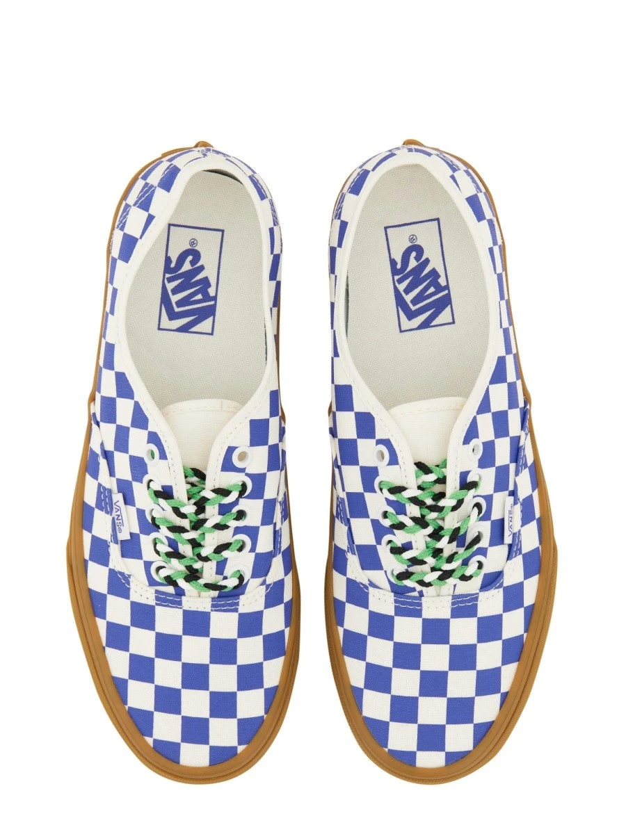 AUTHENTIC SNEAKER.webp