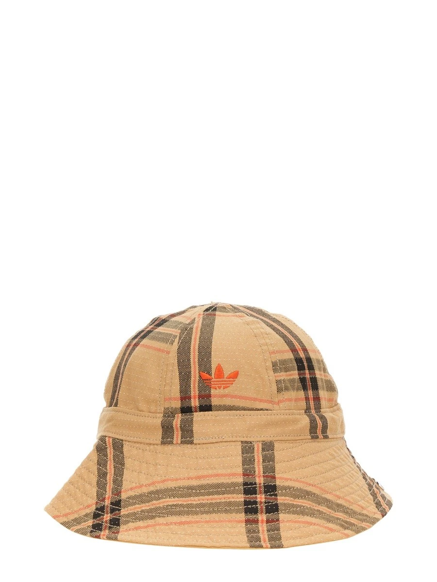 BUCKET HAT.webp