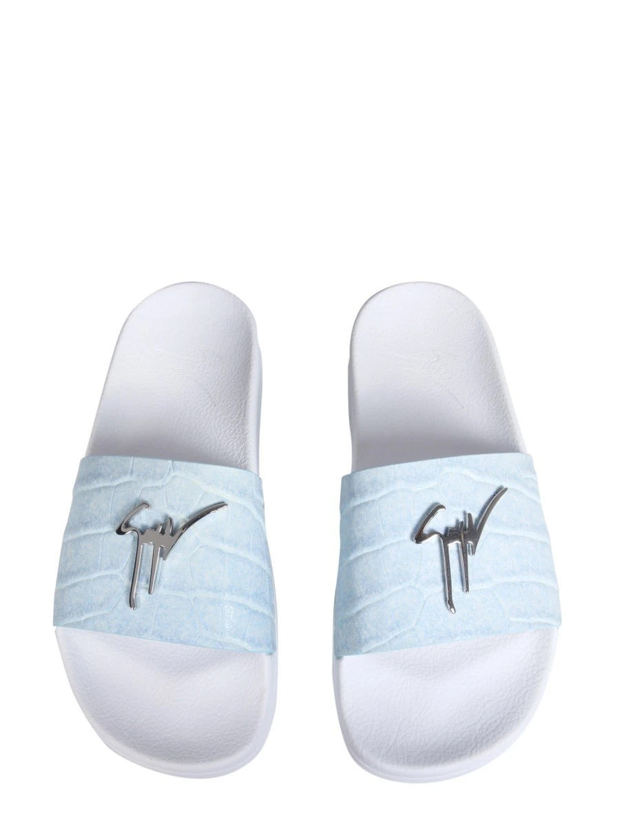 SLIDE SANDALS WITH LOGO.webp