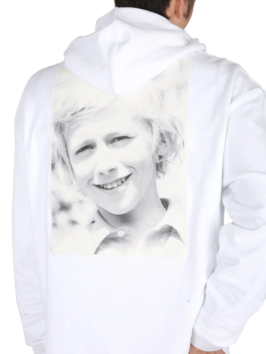 HOODIE.webp