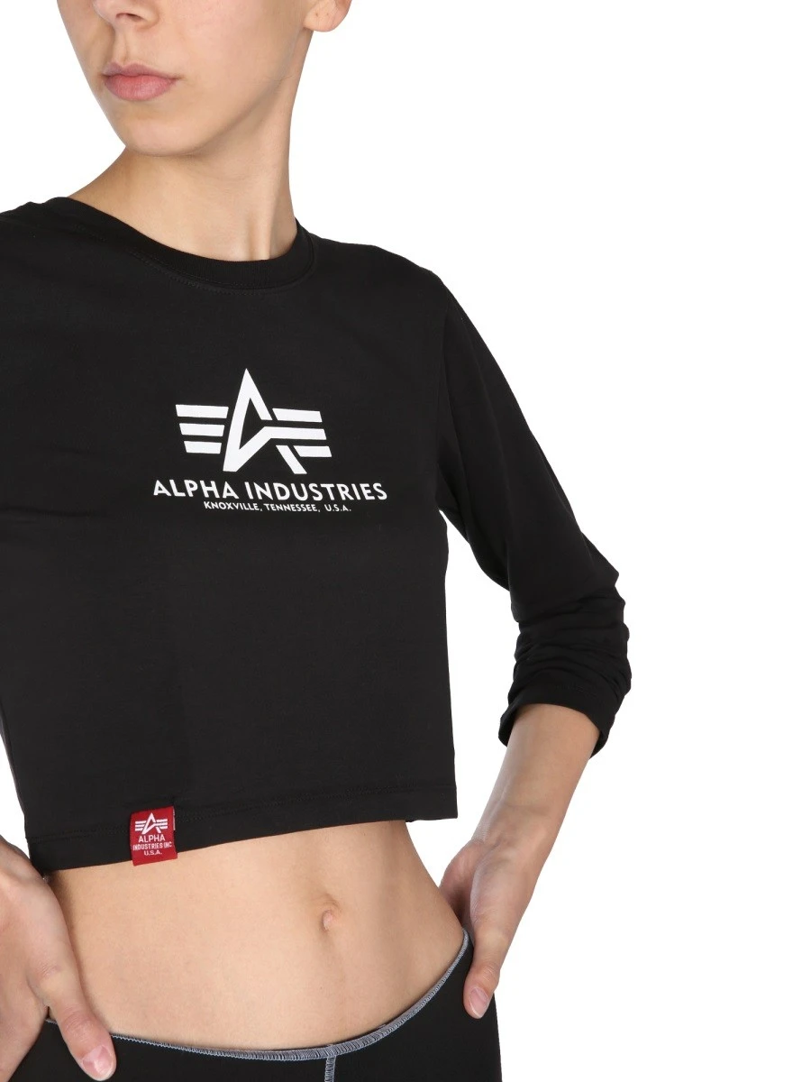 CROPPED FIT T-SHIRT.webp