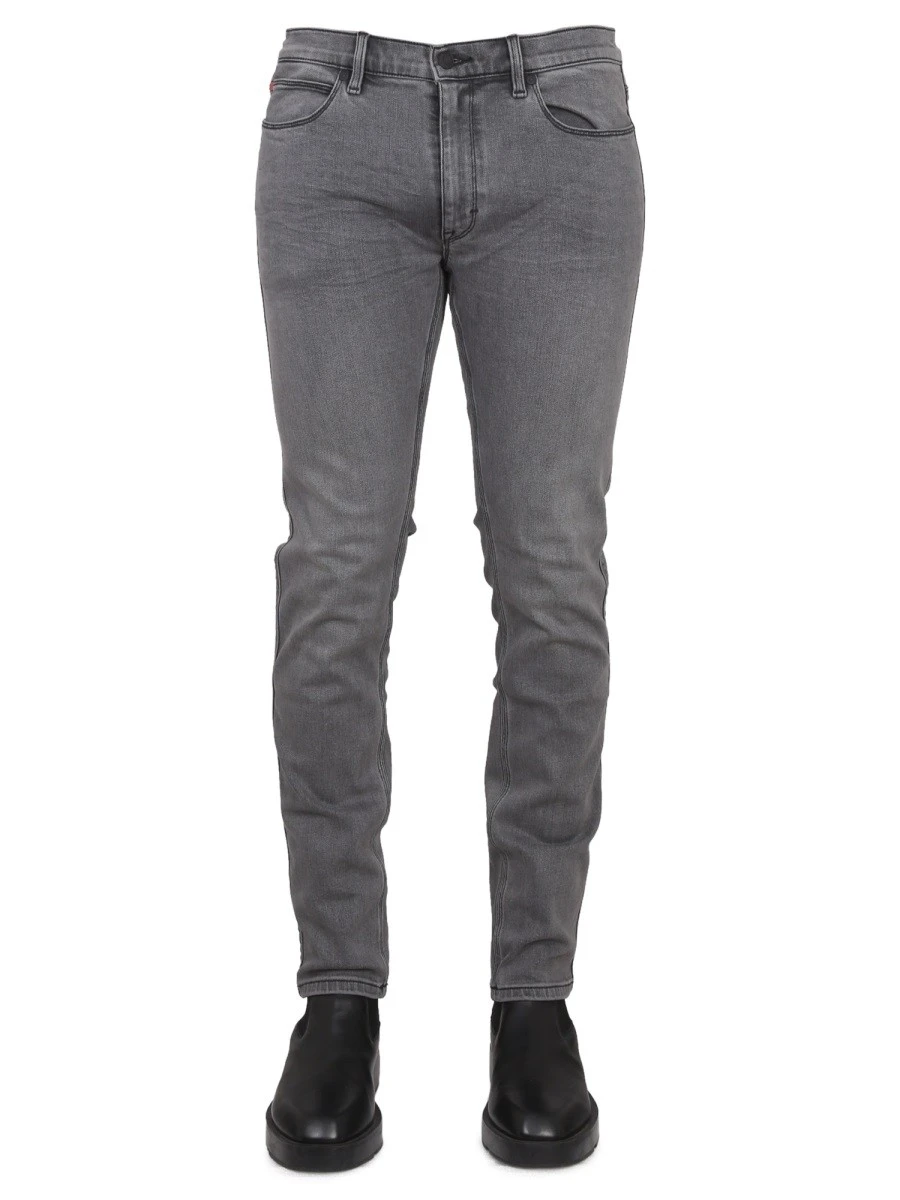 SLIM FIT JEANS.webp