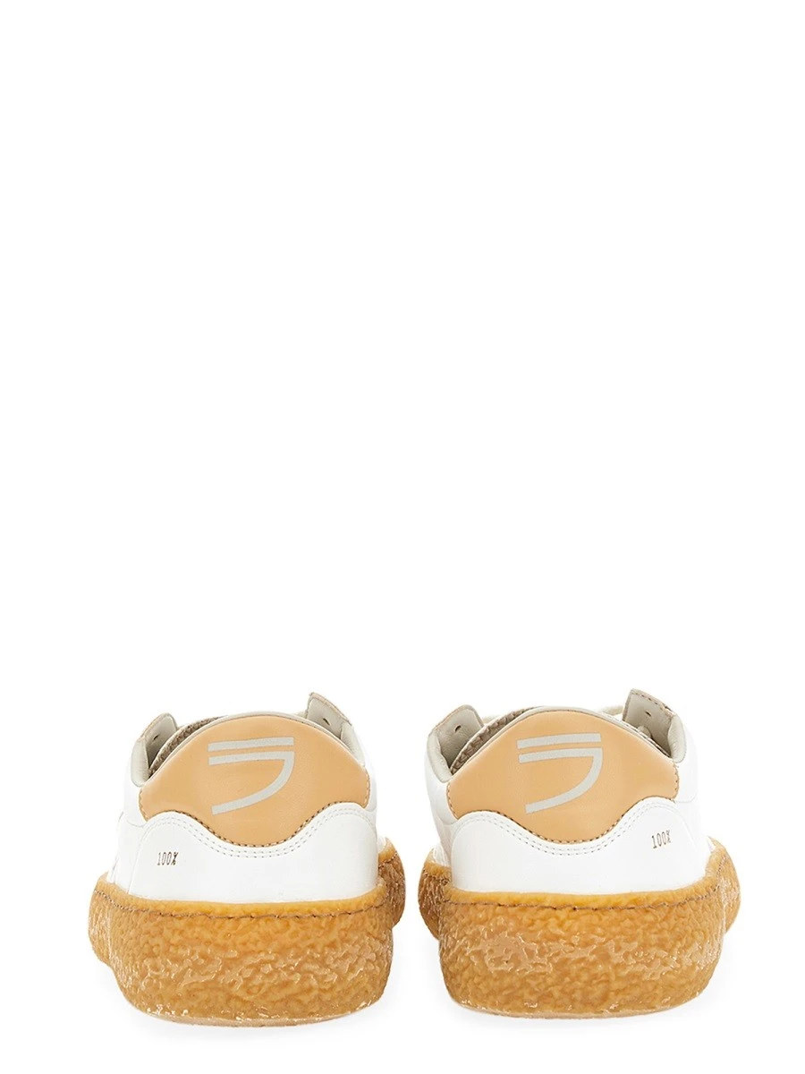 PINK SNEAKER.webp