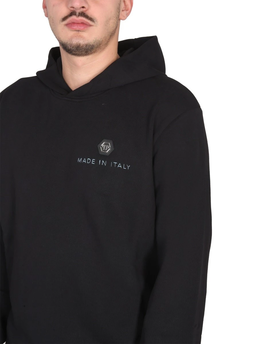 HOODIE.webp