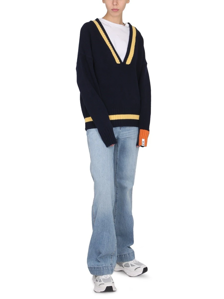 V-NECK JERSEY.webp