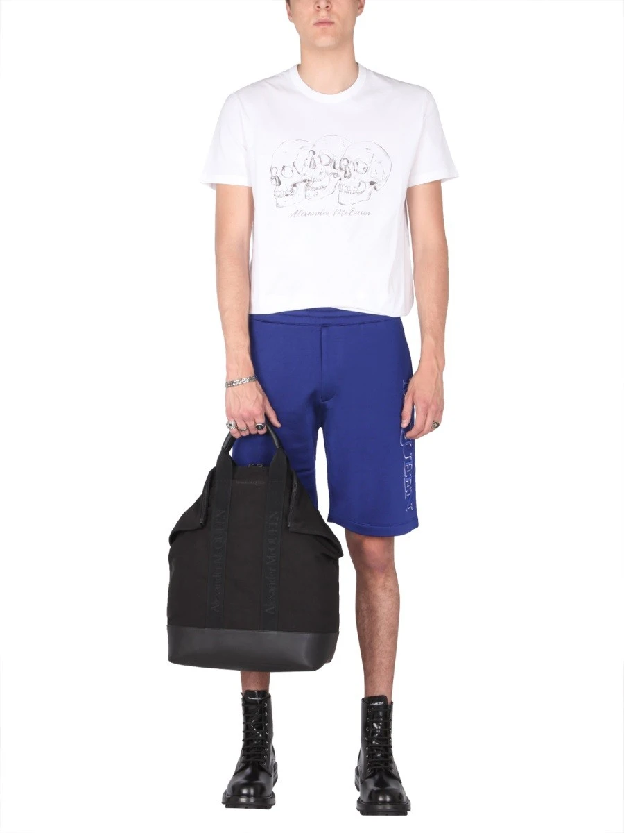 SHORTS WITH EMBROIDERED LOGO.webp