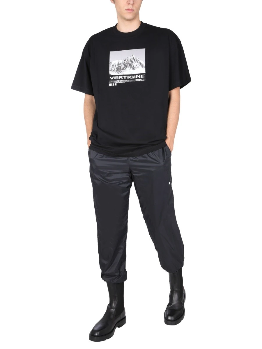 T-SHIRT WITH VERTIGO PRINT.webp