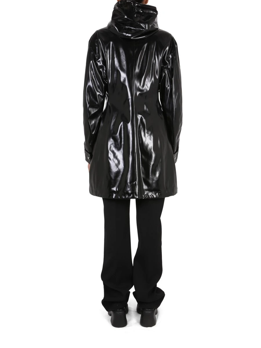 PARKA CON CAPPUCCIO.webp