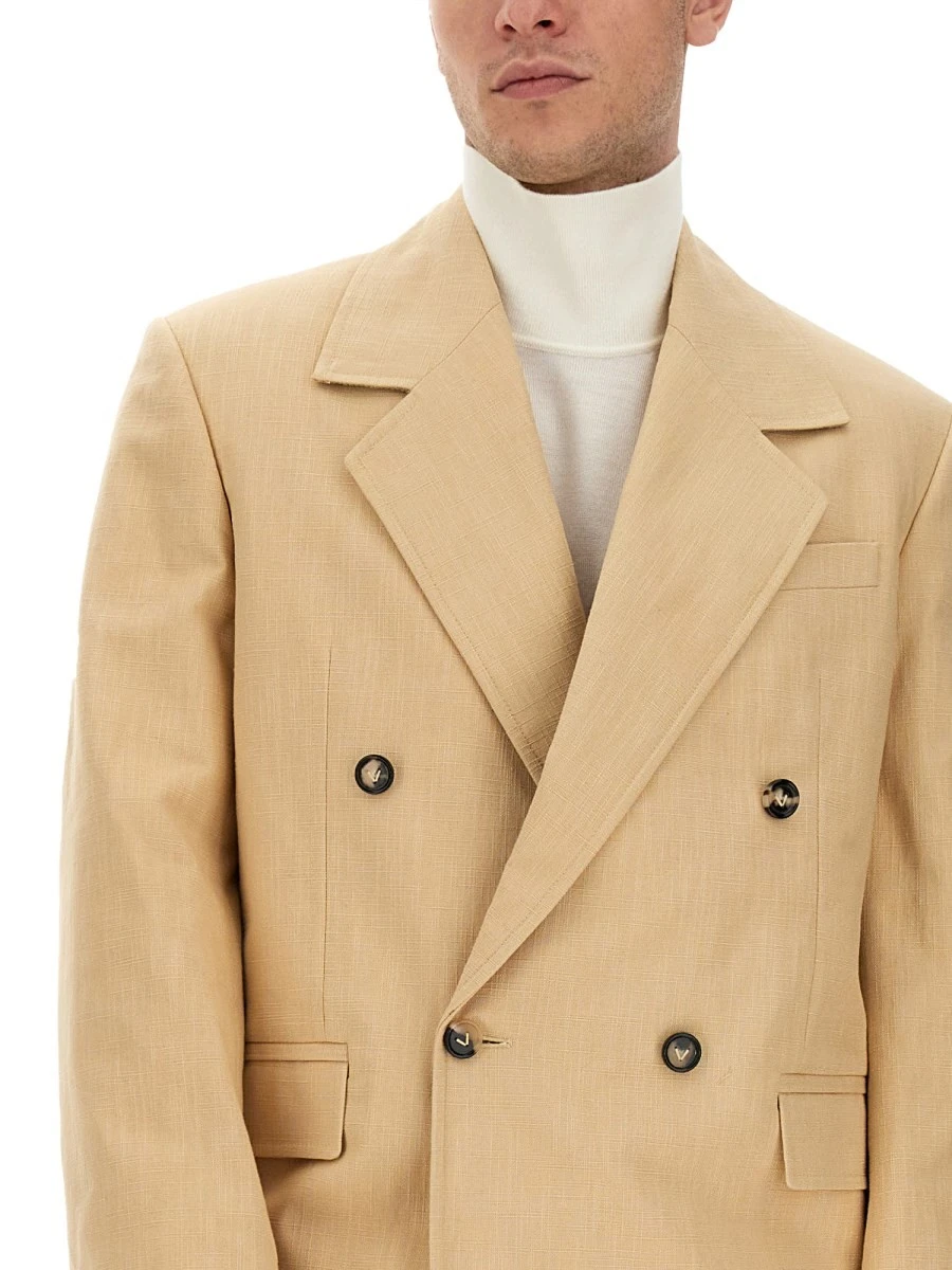 DOUBLE-BREASTED JACKET.webp