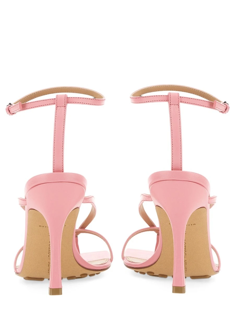 STRETCH SANDAL