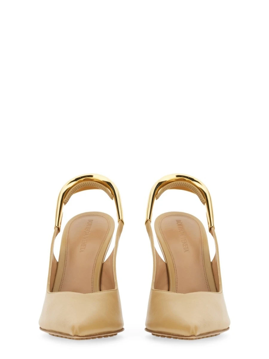 POINTED SLINGBACK PUMPS