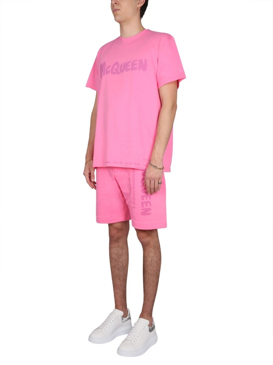 BERMUDA SHORTS WITH GRAFFITI LOGO PRINT.webp