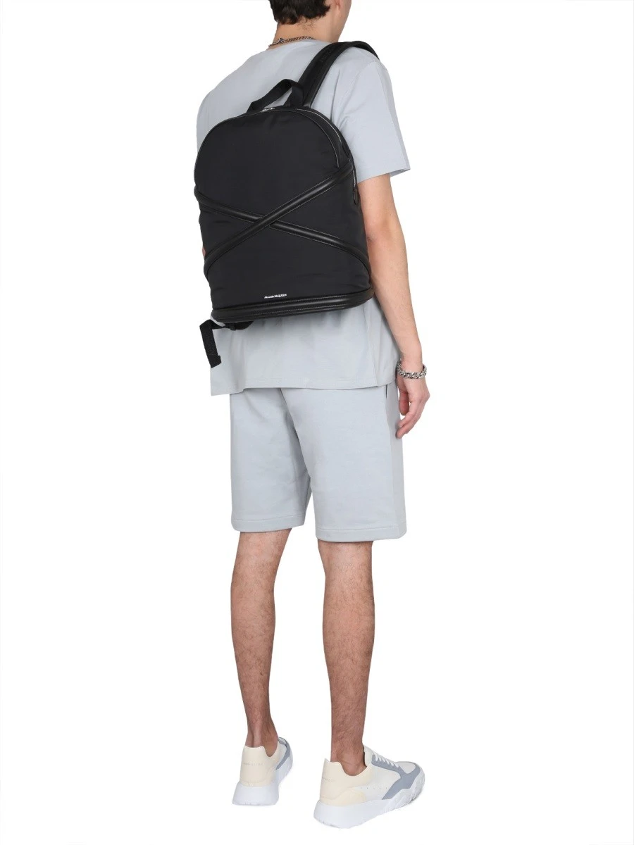 BERMUDA SHORTS WITH GRAFFITI LOGO PRINT.webp