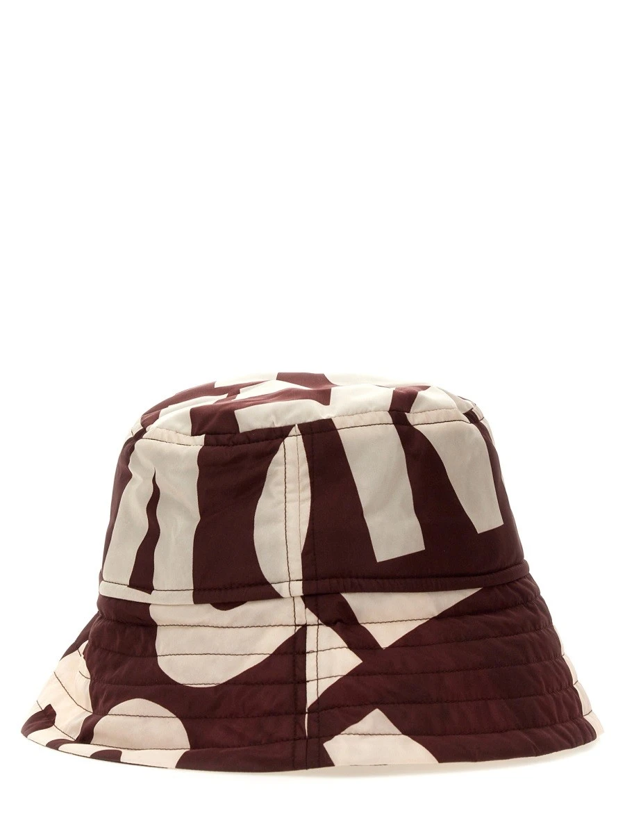 BUCKET HAT.webp