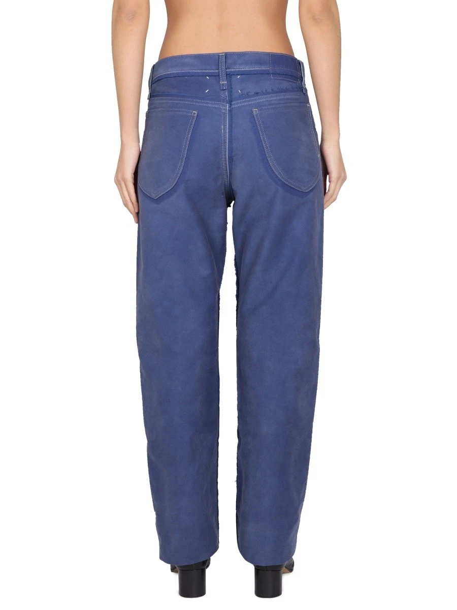 DISTRESSED JEANS EFFECT.webp