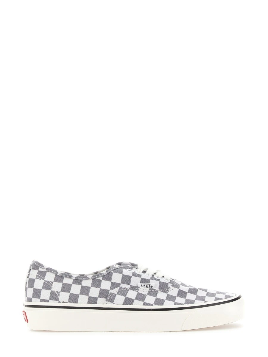 SNEAKER AUTHENTIC 44 DX.webp