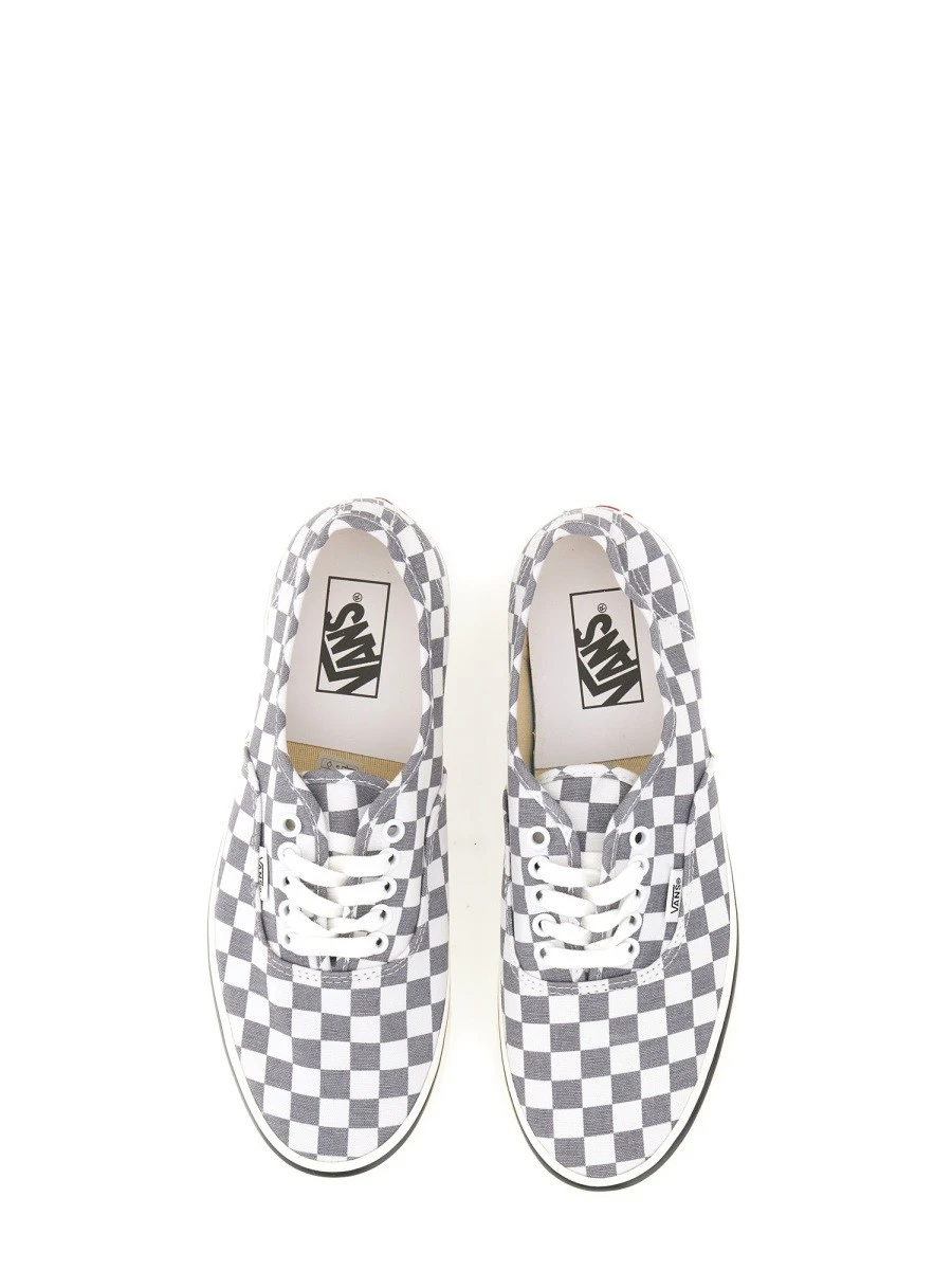 SNEAKER AUTHENTIC 44 DX.webp
