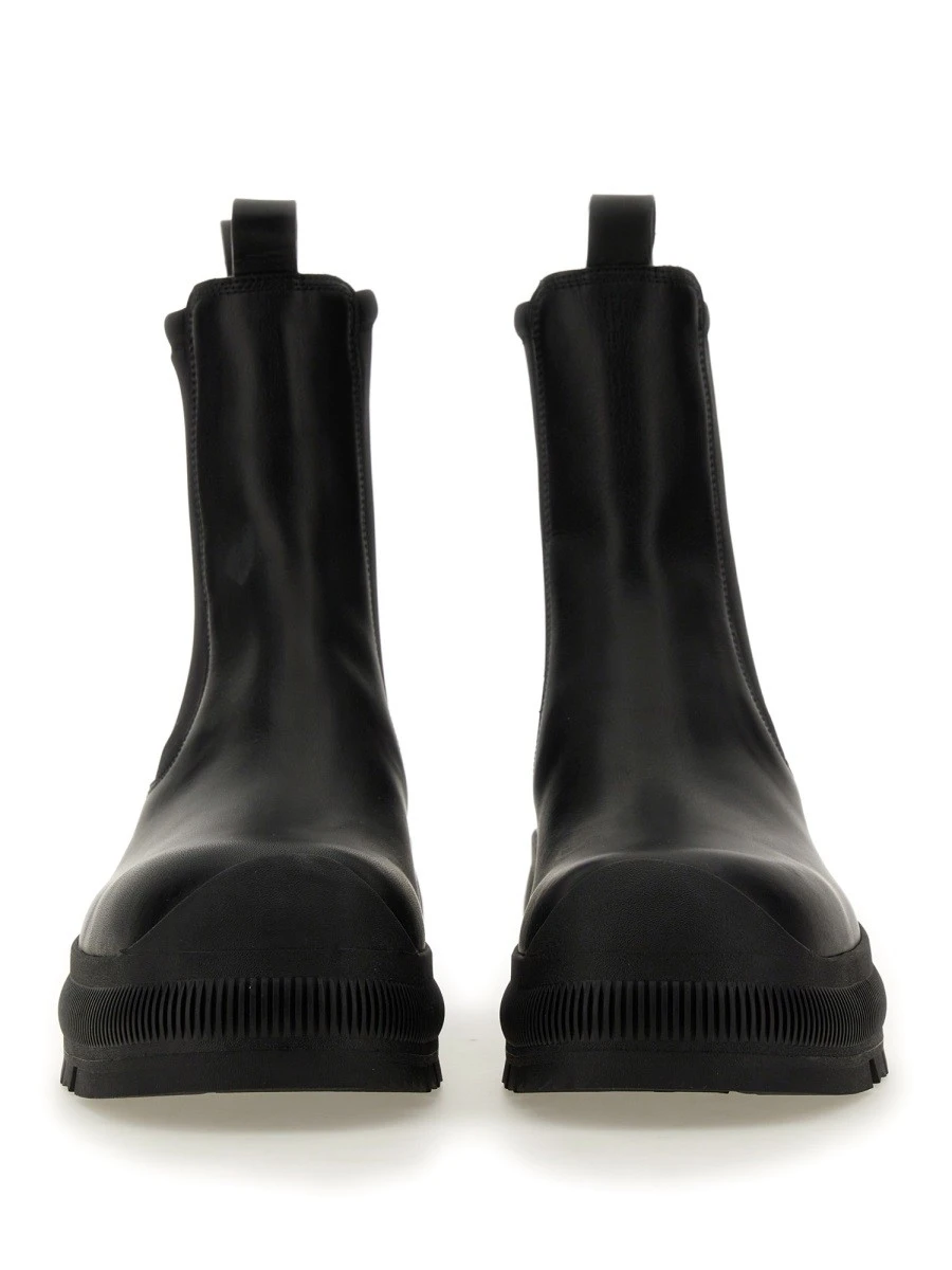 CHELSEA BOOT.webp