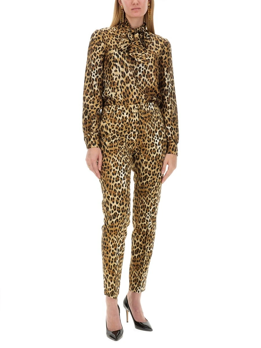 PANTS WITH ANIMAL PATTERN.webp