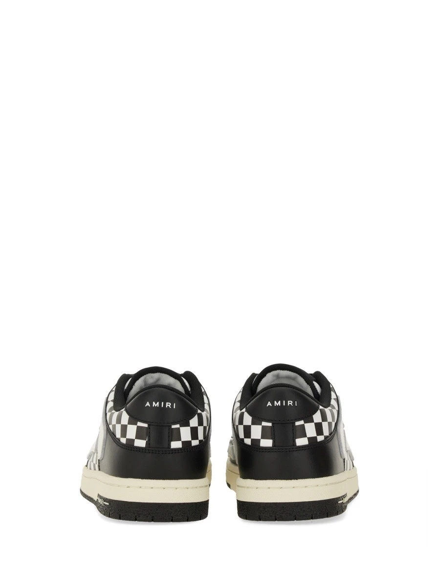 SNEAKER SKEL.webp