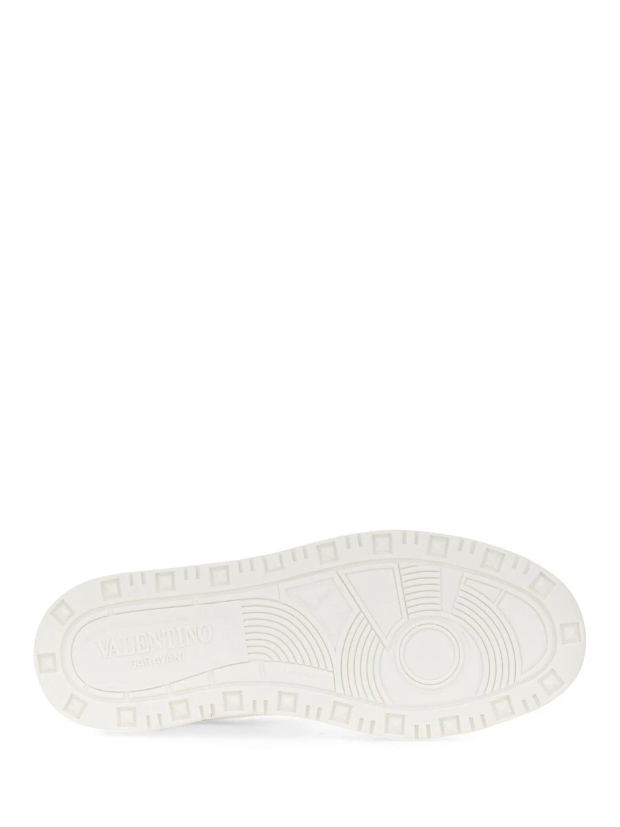 LOW TOP SNEAKER "FREEDOTS".webp
