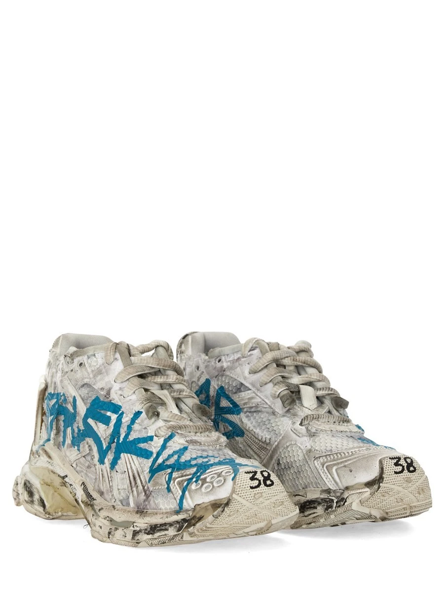 SNEAKER RUNNER.webp