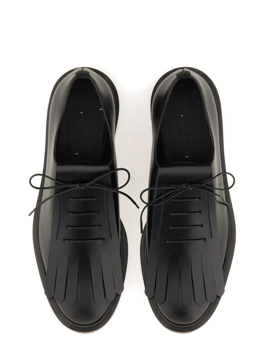 LEATHER DERBY.
