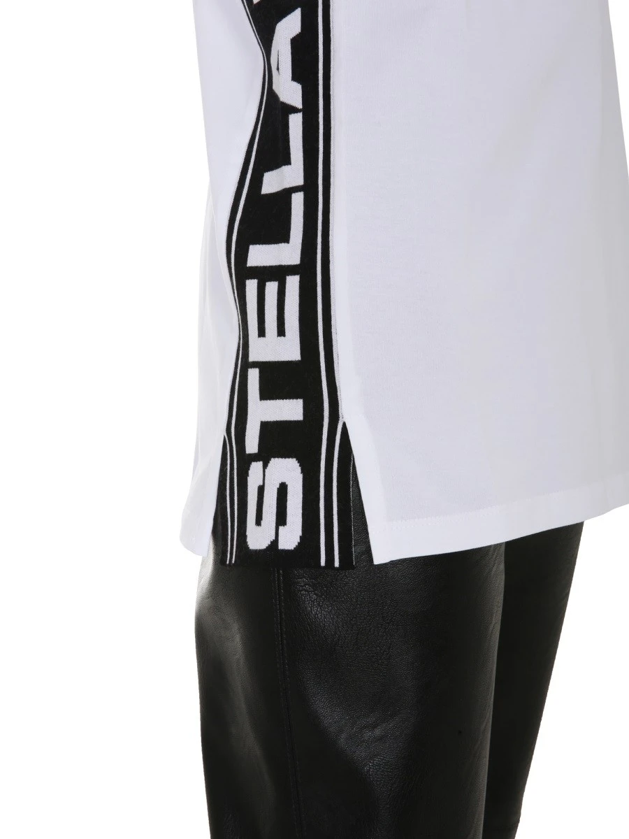 ROUND NECK T-SHIRT.webp