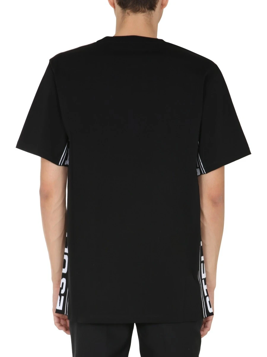 ROUND NECK T-SHIRT.webp