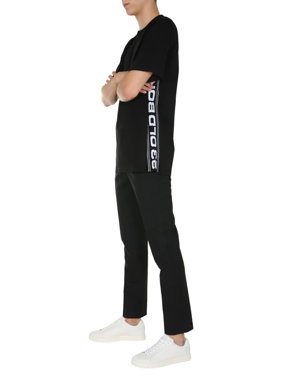 ROUND NECK T-SHIRT.webp