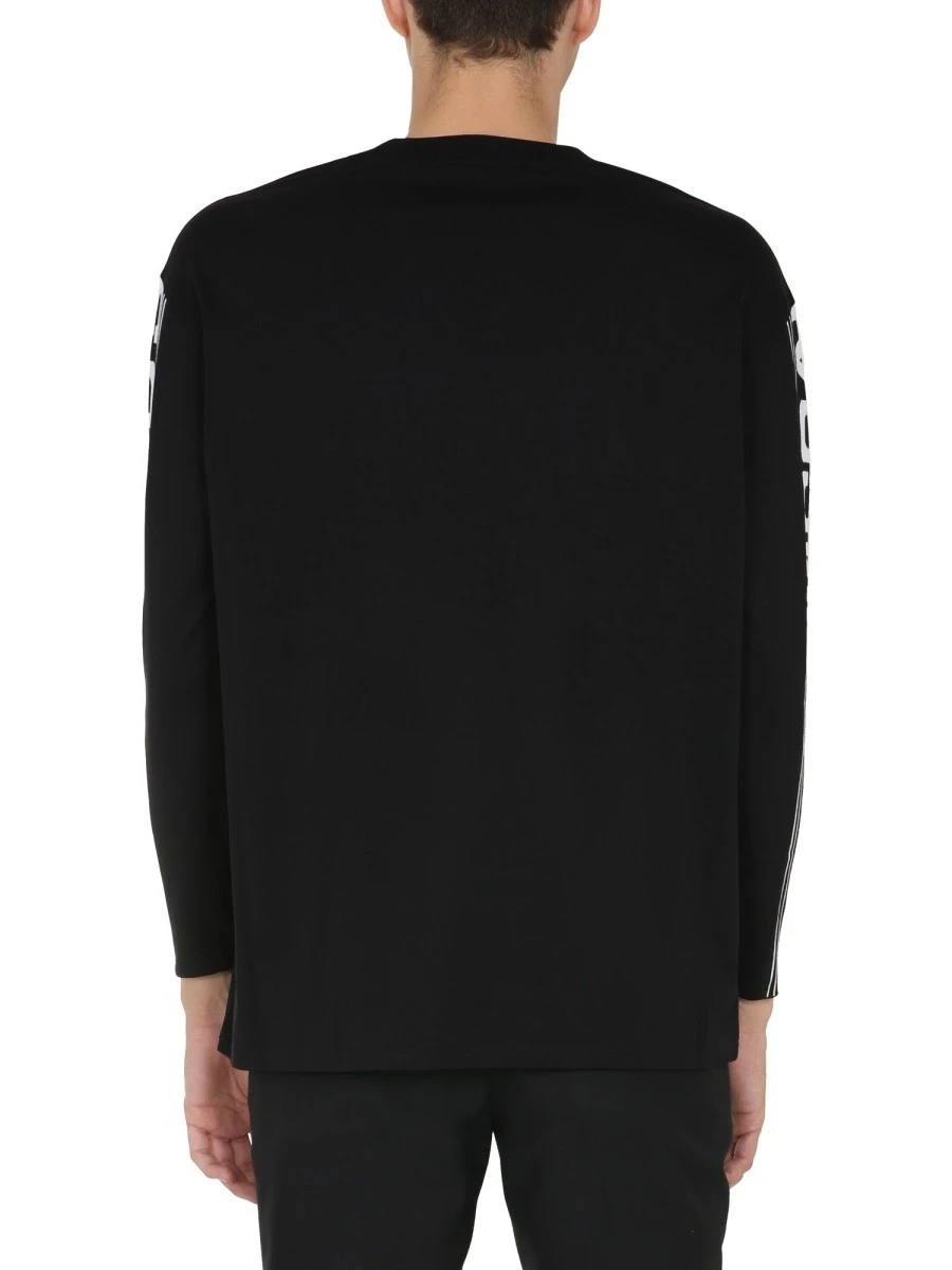 ROUND NECK T-SHIRT.webp