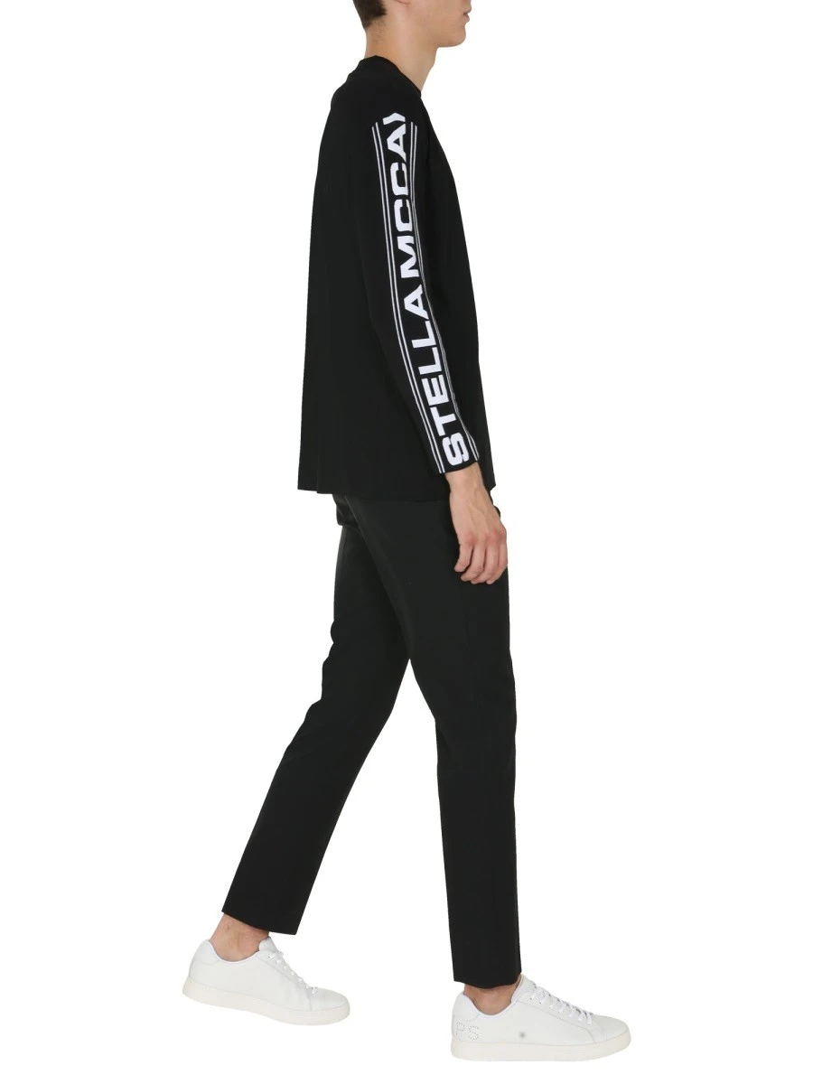 ROUND NECK T-SHIRT.webp