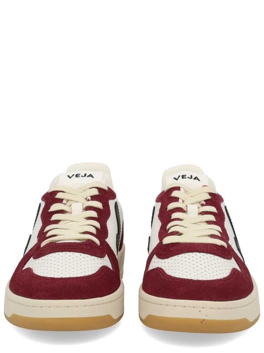 SNEAKER "V-10".webp