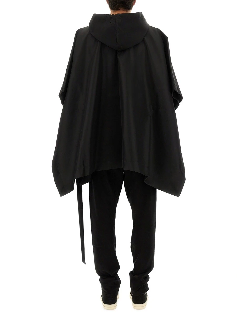 CAPE WITH HOOD.webp