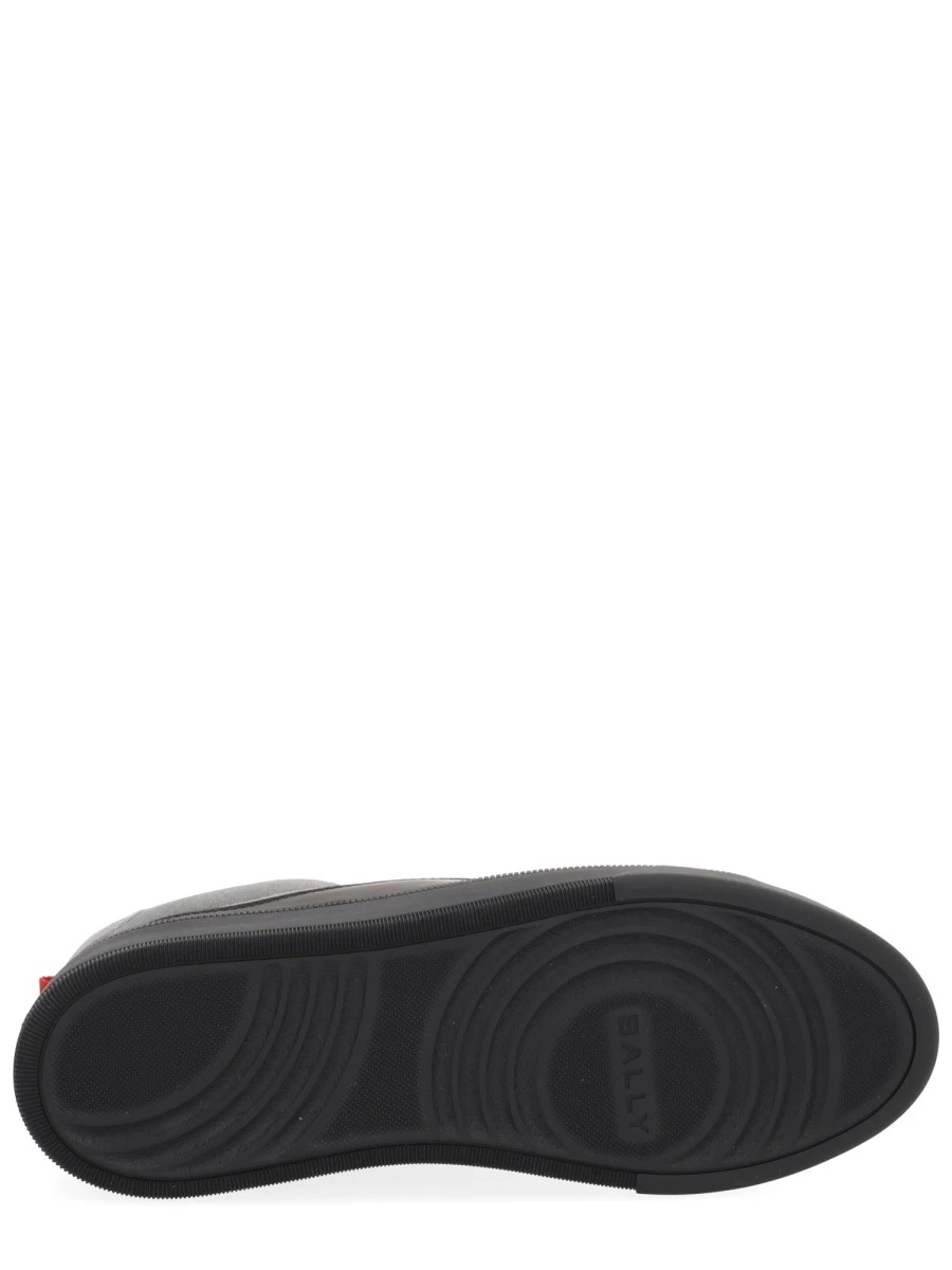 SNEAKER "ROSSY".webp