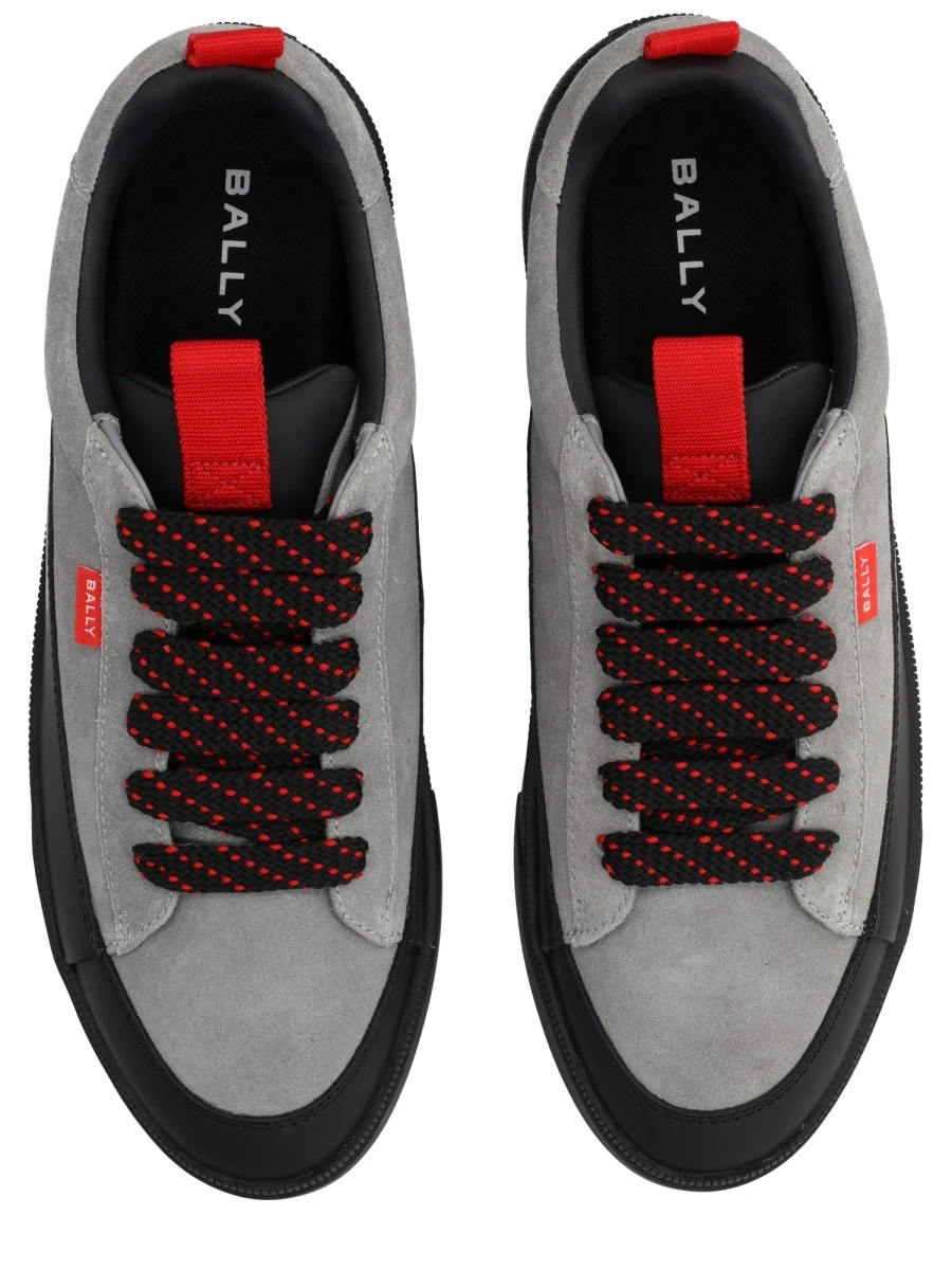 SNEAKER "ROSSY".webp