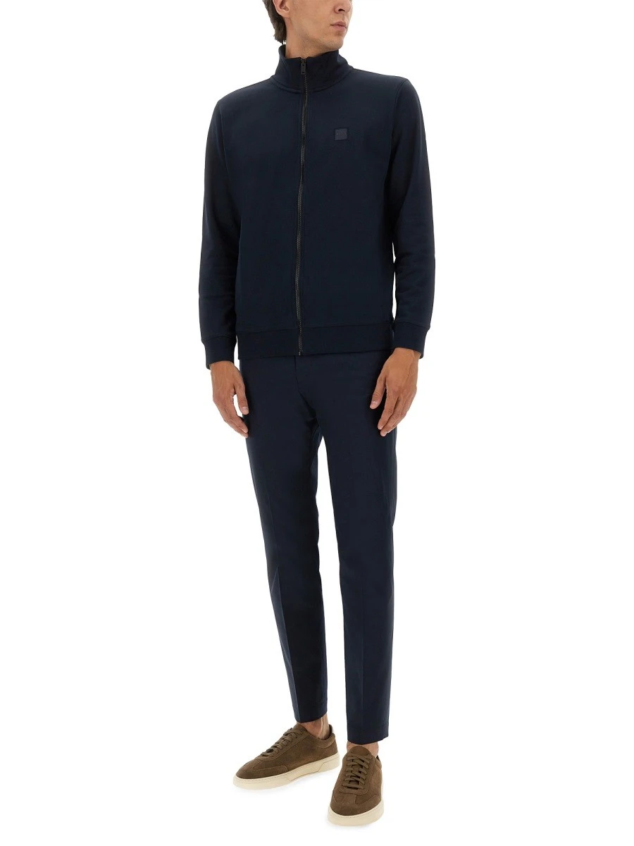ZIP SWEATSHIRT..webp