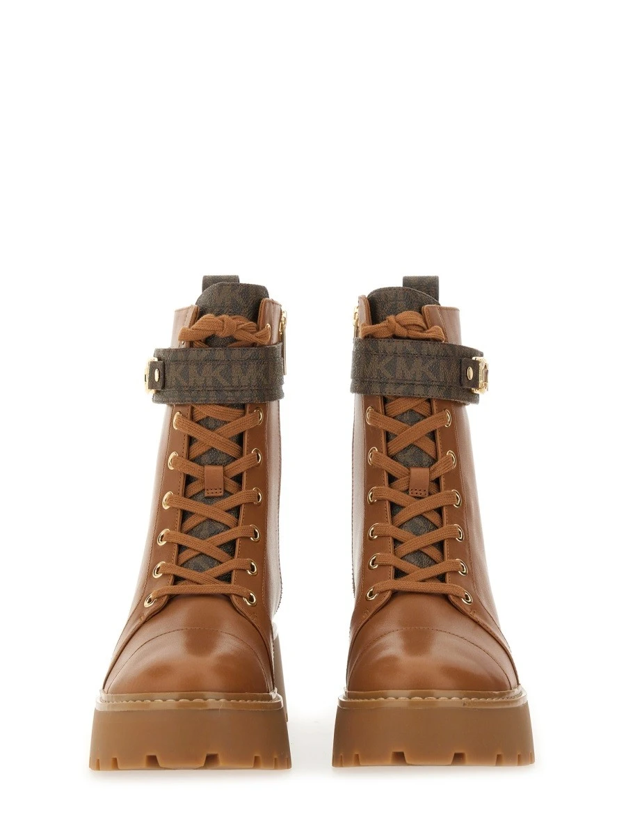 AMPHIBIOUS BOOT "MANDY".webp